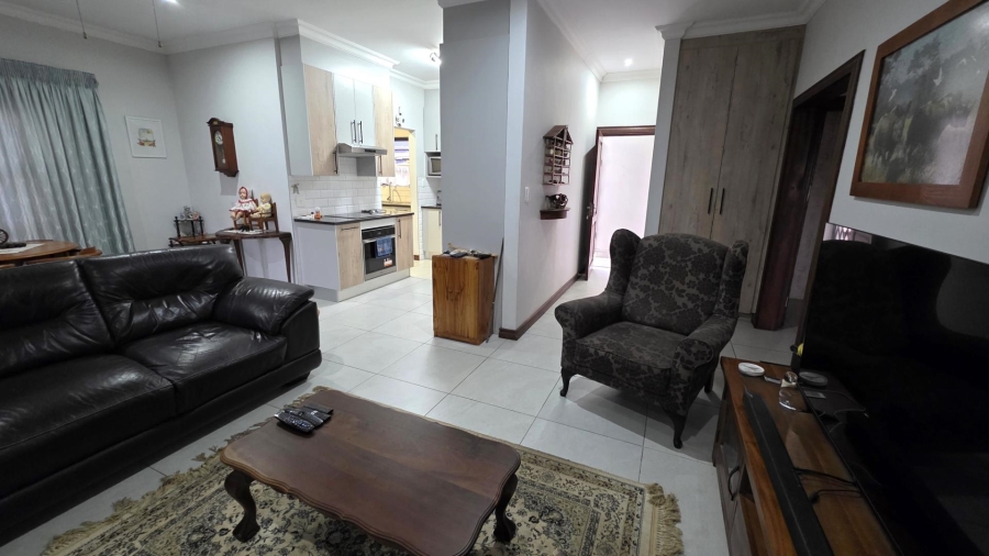 3 Bedroom Property for Sale in Melodie North West